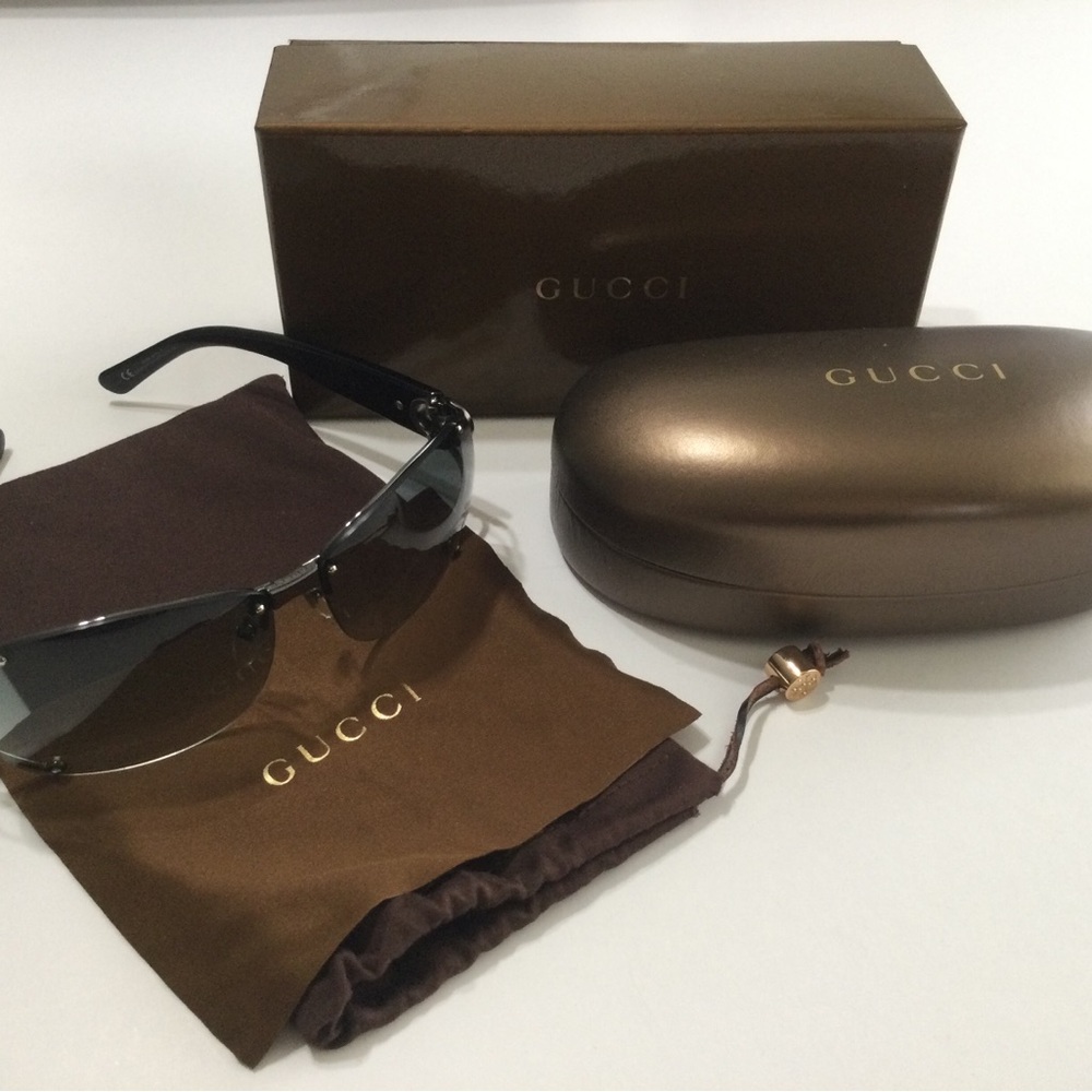 Gucci Black Sunglasses
